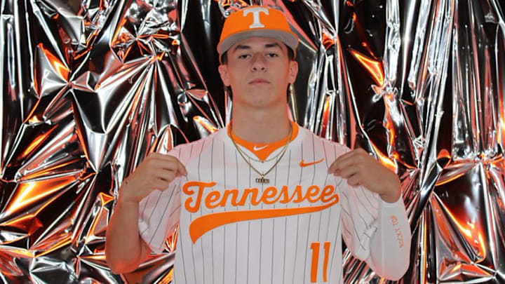 Cooper Burti taking Tennessee Volunteers pics