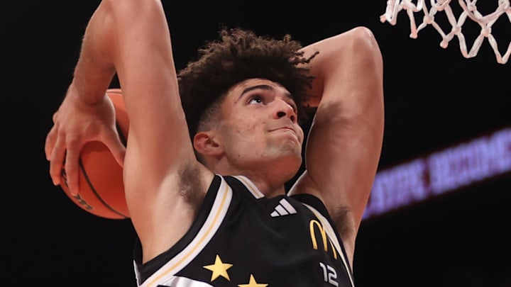Apr 1, 2025; Brooklyn, NY, USA; McDonald's All American East forward Cameron Boozer (12) dunks the ball during the second half of the game at Barclays Center. Mandatory Credit: Pamela Smith-Imagn Images Apr 1, 2025; Brooklyn, NY, USA; McDonald's All American East forward Cameron Boozer (12) dunks the ball during the second half of the game at Barclays Center. Mandatory Credit: Pamela Smith-Imagn Images