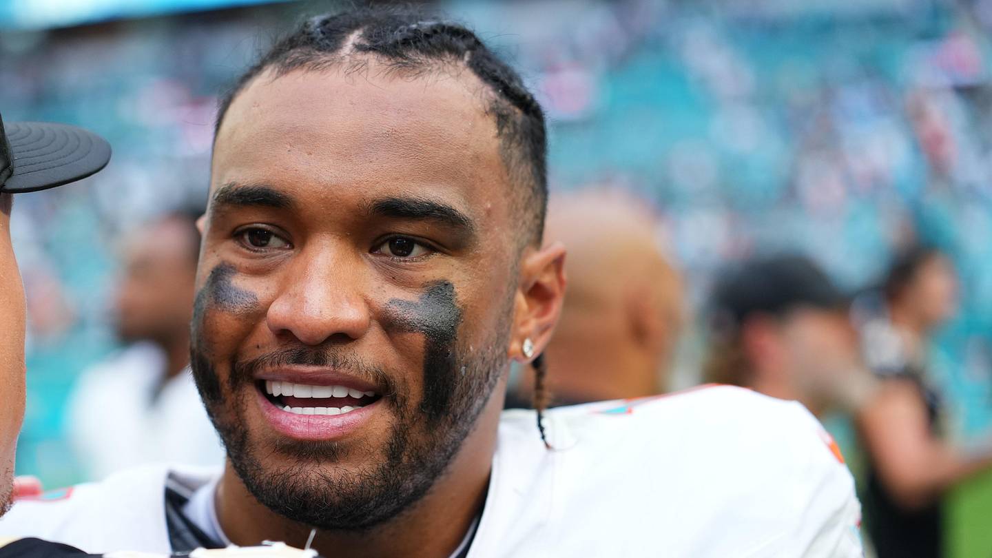 It only took 3 months for Tua Tagovailoa to be the Falcons' ultimate teammate