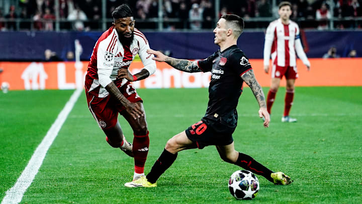 Rodinei disputa a quarta temporada no futebol grego Rodinei disputa a quarta temporada no futebol grego