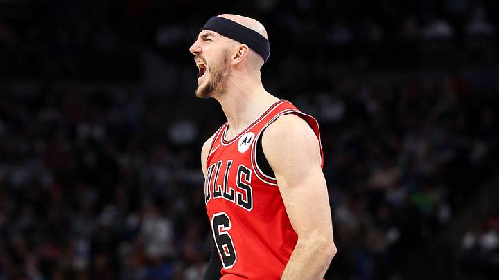 Mar 31, 2024; Minneapolis, Minnesota, USA; Chicago Bulls guard Alex Caruso (6) celebrates his three-point basket against the Minnesota Timberwolves during the second half at Target Center. Mandatory Credit: Matt Krohn-Imagn Images Mar 31, 2024; Minneapolis, Minnesota, USA; Chicago Bulls guard Alex Caruso (6) celebrates his three-point basket against the Minnesota Timberwolves during the second half at Target Center. Mandatory Credit: Matt Krohn-Imagn Images