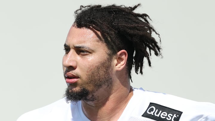 Washington Commanders defensive tackle D.J. Davidson