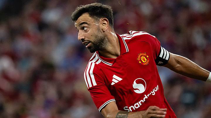 Bruno Fernandes has a contract until next summer. Bruno Fernandes has a contract until next summer.