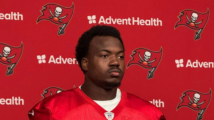 Buccaneers edge rusher Rueben Bain Jr.