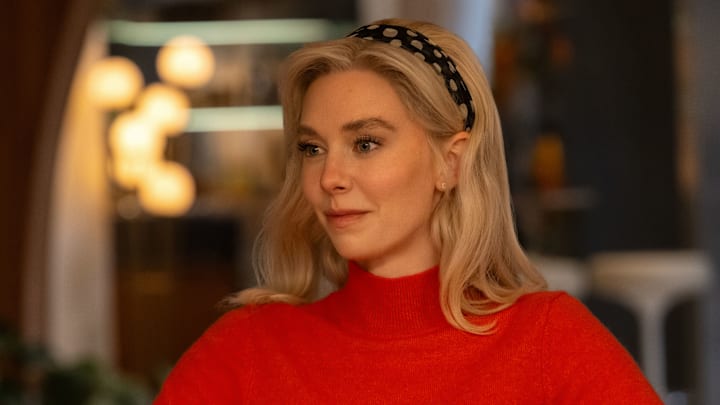 Vanessa Kirby as Sue Storm/Invisible Woman in 20th Century Studios/Marvel Studios' THE FANTASTIC FOUR: FIRST STEPS. 
