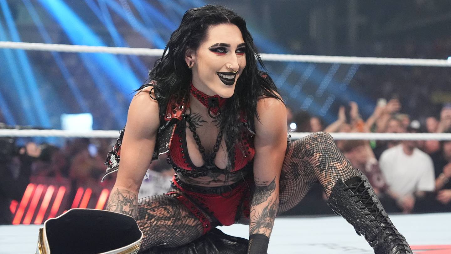 WWE Teased Two Major SummerSlam Championship Matches During SmackDown