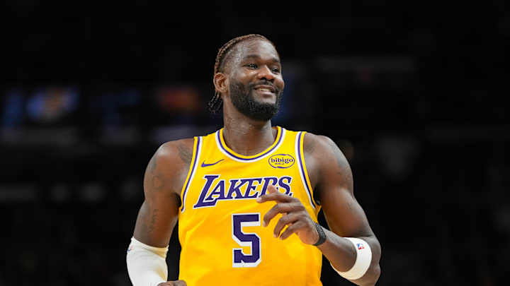 Los Angeles Lakers, Deandre Ayton