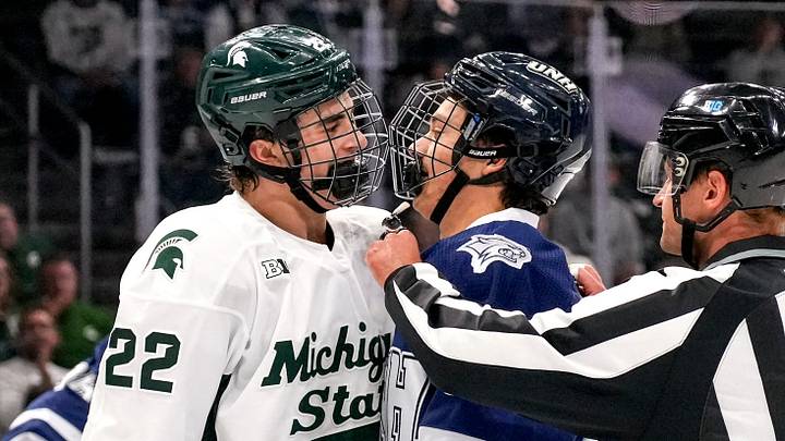 UNH opened the 2025-26 season with a stunning win over No. 2 Michigan State and Porter Martone, left, but then faded in the second half of the season again. UNH opened the 2025-26 season with a stunning win over No. 2 Michigan State and Porter Martone, left, but then faded in the second half of the season again.