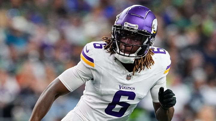 Minnesota Vikings safety Lewis Cine