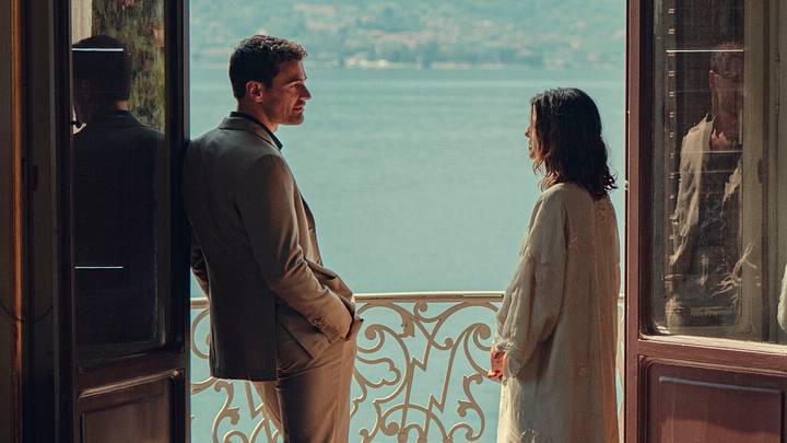 Theo James, Benedetta Porcaroli in The Gentlemen season 2 on Netflix Theo James, Benedetta Porcaroli in The Gentlemen season 2 on Netflix