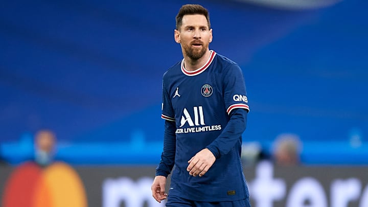 Le groupe du PSG contre Troyes avec Messi