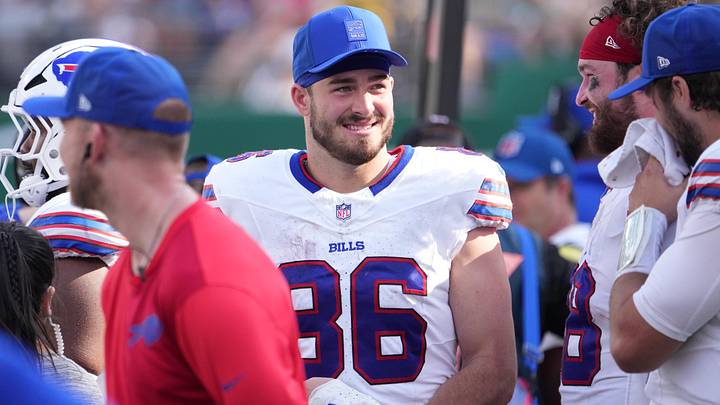 Buffalo Bills tight end Dalton Kincaid (86) after the game against the New York Jets at MetLife Stadium.