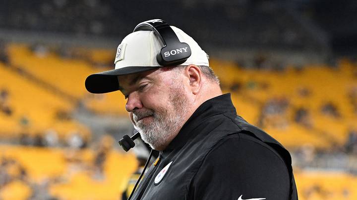 Pittsburgh Steelers head coach Mike McCarthy