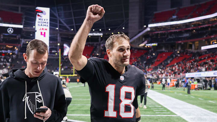 Atlanta Falcons quarterback Kirk Cousins celebrates after a victory over the Los Angeles Rams at Mercedes-Benz Stadium.