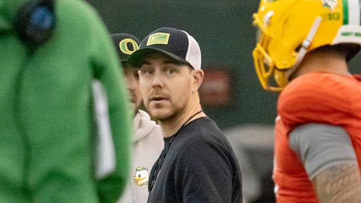 Oregon offensive coordinator and quarterbacks coach Will Stein works with the team as the Oregon Ducks practice ahead of the Rose Bowl Friday, Dec. 27, 2024, at the Moshofsky Center in Eugene, Ore. Oregon offensive coordinator and quarterbacks coach Will Stein works with the team as the Oregon Ducks practice ahead of the Rose Bowl Friday, Dec. 27, 2024, at the Moshofsky Center in Eugene, Ore.