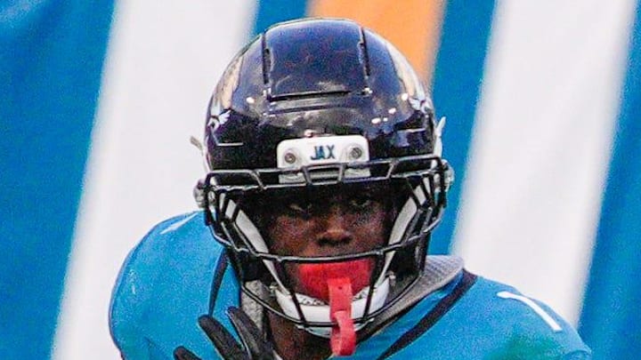 Jacksonville Jaguars running back Travis Etienne Jr. (1) runs upfield in the fourth quarter during an NFL football game at EverBank Stadium, Sunday, Dec. 14, 2025, in Jacksonville, Fla. The Jaguars defeated the Jets 48-20. [Doug Engle/Florida Times-Union]