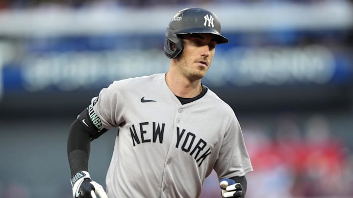Oct 5, 2025; Toronto, Ontario, CAN; New York Yankees left fielder Cody Bellinger (35) rounds the bases after hitting a home run in the sixth inning against the Toronto Blue Jays during game two of the ALDS round for the 2025 MLB playoffs at Rogers Centre. Mandatory Credit: Kevin Sousa-Imagn Images Oct 5, 2025; Toronto, Ontario, CAN; New York Yankees left fielder Cody Bellinger (35) rounds the bases after hitting a home run in the sixth inning against the Toronto Blue Jays during game two of the ALDS round for the 2025 MLB playoffs at Rogers Centre. Mandatory Credit: Kevin Sousa-Imagn Images