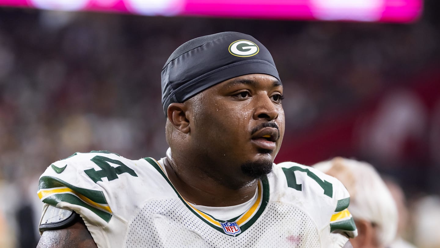 Browns Reach Free Agent Deal With Two-Time Pro Bowl Center