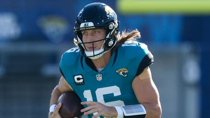 Dec 1, 2024; Jacksonville, Florida, USA; Jacksonville Jaguars quarterback Trevor Lawrence (16) runs with the ball against the Houston Texans in the second quarter at EverBank Stadium. Mandatory Credit: Nathan Ray Seebeck-Imagn Images Dec 1, 2024; Jacksonville, Florida, USA; Jacksonville Jaguars quarterback Trevor Lawrence (16) runs with the ball against the Houston Texans in the second quarter at EverBank Stadium. Mandatory Credit: Nathan Ray Seebeck-Imagn Images