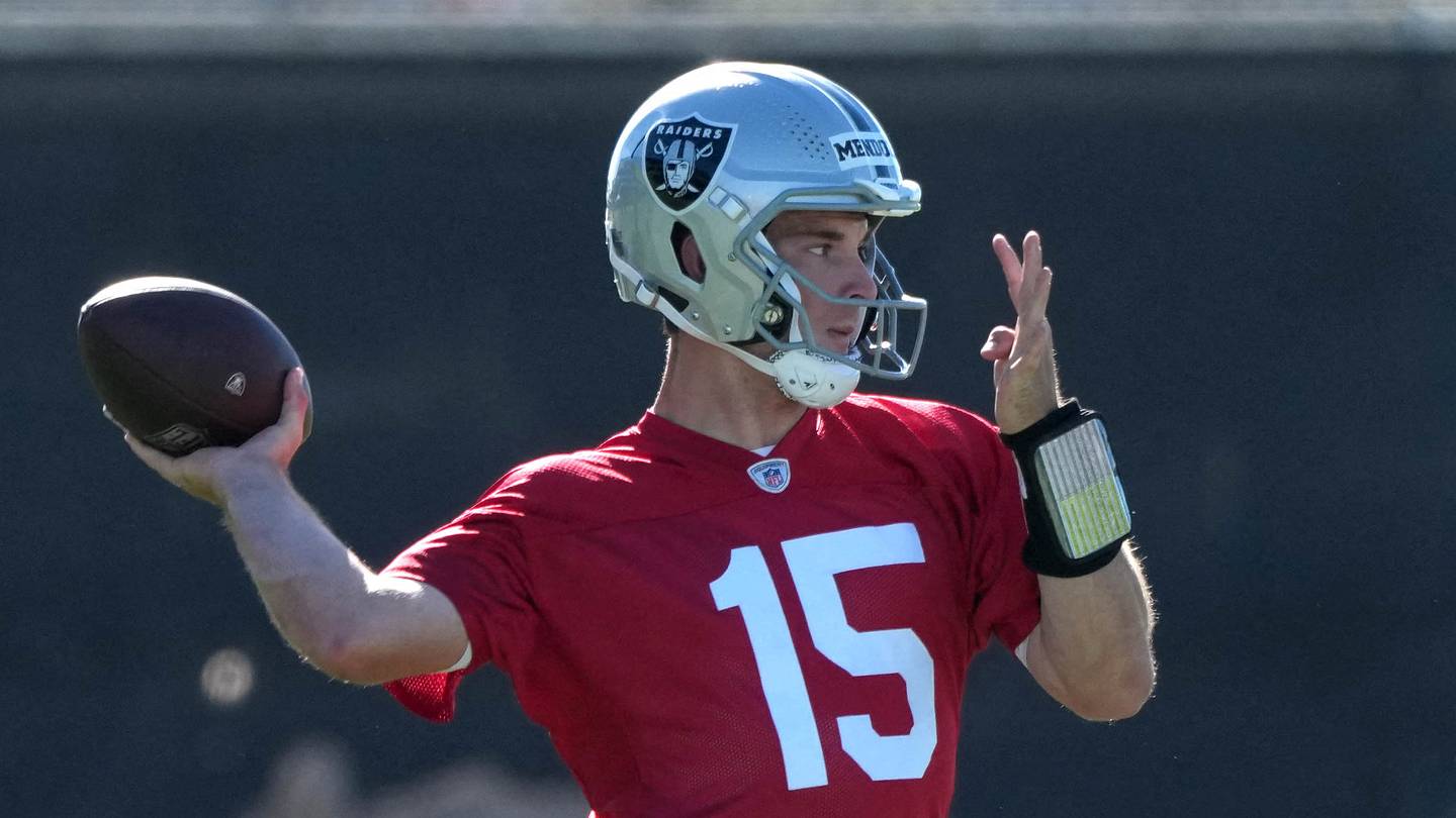 Everything We've Learned About Raiders' Backup QB Battle