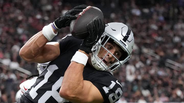 Aug 13, 2026; Paradise, Nevada, USA; Las Vegas Raiders wide receiver Jack Bech (18) catches the ball against the Arizona Cardinals in the first half at Allegiant Stadium. Mandatory Credit: Kirby Lee-Imagn Images Aug 13, 2026; Paradise, Nevada, USA; Las Vegas Raiders wide receiver Jack Bech (18) catches the ball against the Arizona Cardinals in the first half at Allegiant Stadium. Mandatory Credit: Kirby Lee-Imagn Images