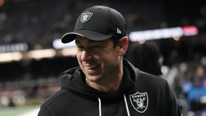 Las Vegas Raiders HC Klint Kubiak Las Vegas Raiders HC Klint Kubiak