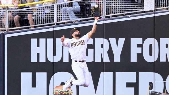 Fernando Tatís Jr. hizo una de las mejores atrapadas de la temporada 