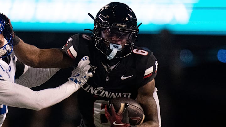 Cincinnati Bearcats running back Evan Pryor is expected to pay a visit to Gainesville