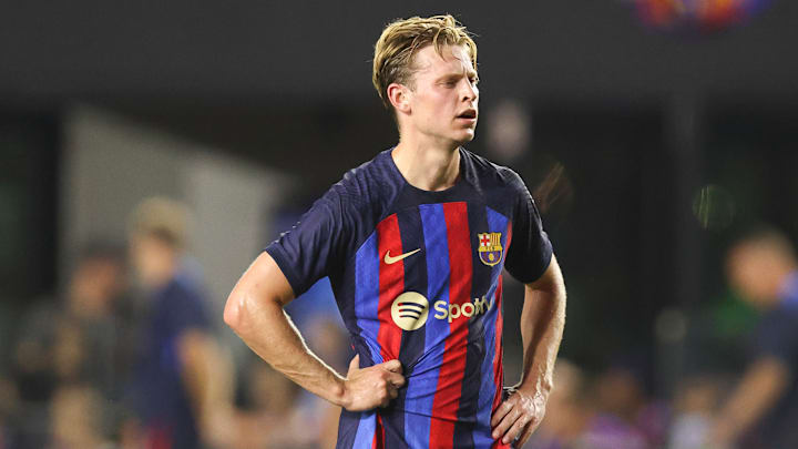 De Jong is wanted by Man Utd