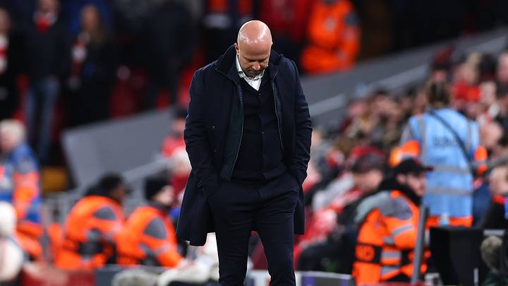 LFC-Trainer Arne Slot ist die Ratlosigkeit anzusehen