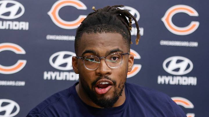 Chicago Bears offensive tackle Braxton Jones