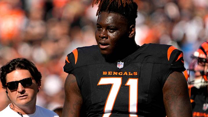 Cincinnati Bengals offensive tackle Amarius Mims (71) during a timeout Paycor Stadium Sunday, November 3, 2024.