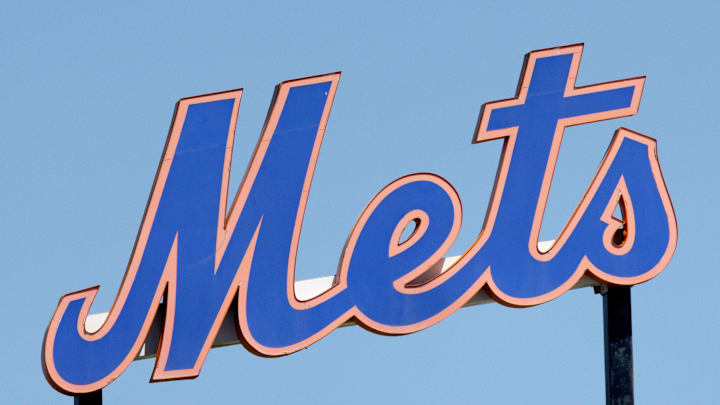 Mar 26, 2022; Port St. Lucie, Florida, USA;  The New York Mets logo stands in center field before the game against the Washington Nationals at Clover Park. Mandatory Credit: Reinhold Matay-Imagn Images