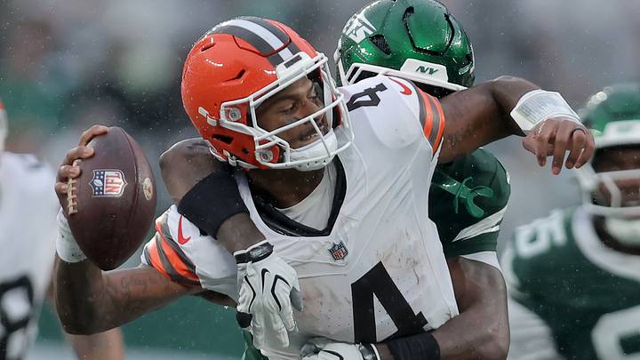 Cleveland Browns quarterback Deshaun Watson