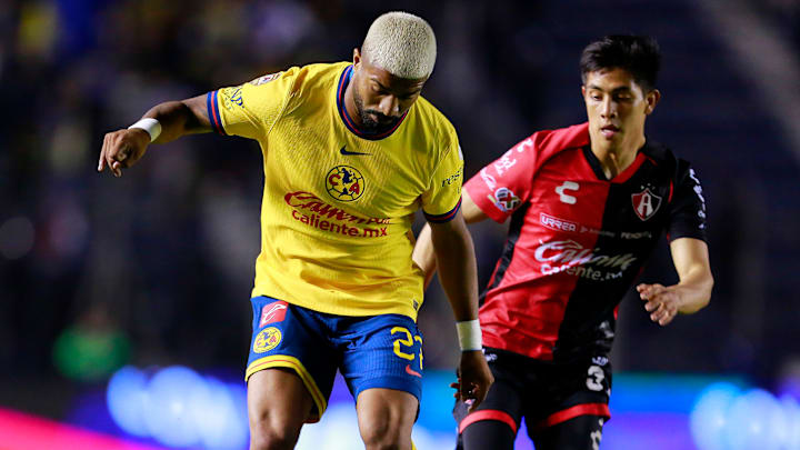 El uruguayo Rodrigo Aguirre marcó en el último juego contra Atlas