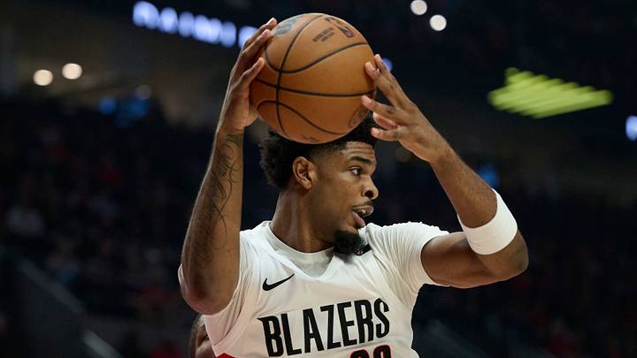 Oct 29, 2026; Portland, Oregon, USA; Portland Trail Blazers guard Scoot Henderson (00) grabs a rebound during the first half against the Memphis Grizzlies at Moda Center. Mandatory Credit: Troy Wayrynen-Imagn Images Oct 29, 2026; Portland, Oregon, USA; Portland Trail Blazers guard Scoot Henderson (00) grabs a rebound during the first half against the Memphis Grizzlies at Moda Center. Mandatory Credit: Troy Wayrynen-Imagn Images
