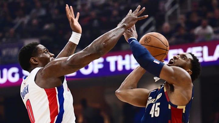 May 15, 2026; Cleveland, Ohio, USA; Cleveland Cavaliers guard Donovan Mitchell (45) drives to the basket against Detroit Pistons center Jalen Duren (0) during the first quarter in game six of the second round of the 2026 NBA Playoffs at Rocket Arena. Mandatory Credit: Ken Blaze-Imagn Images May 15, 2026; Cleveland, Ohio, USA; Cleveland Cavaliers guard Donovan Mitchell (45) drives to the basket against Detroit Pistons center Jalen Duren (0) during the first quarter in game six of the second round of the 2026 NBA Playoffs at Rocket Arena. Mandatory Credit: Ken Blaze-Imagn Images