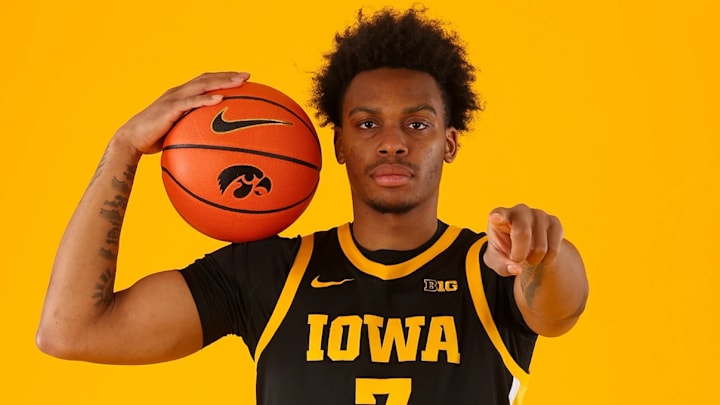 Iowa Hawkeyes guard Tavion Banks