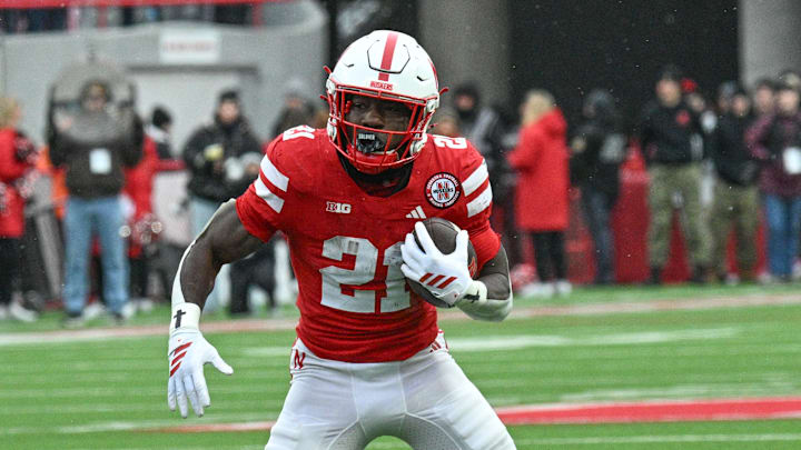 Nebraska Cornhuskers running back Emmett Johnson (21)