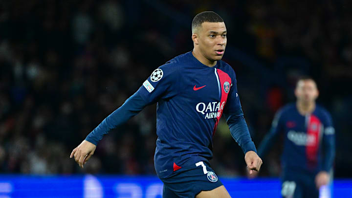 Kylian Mbappé avec le PSG lors du match aller face au FC Barcelone 