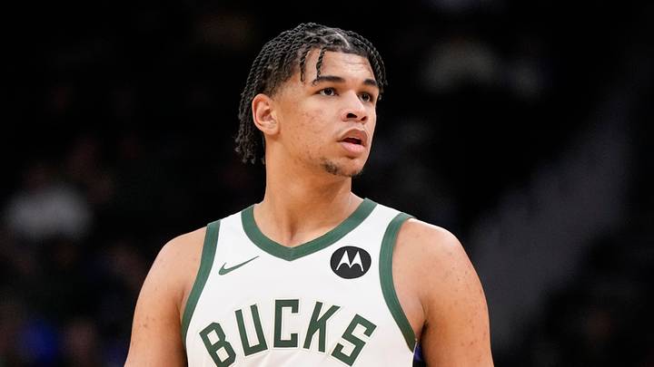 Milwaukee Bucks forward Ousmane Dieng (21) during the game against the Phoenix Suns at Fiserv Forum on March 10, 2026.