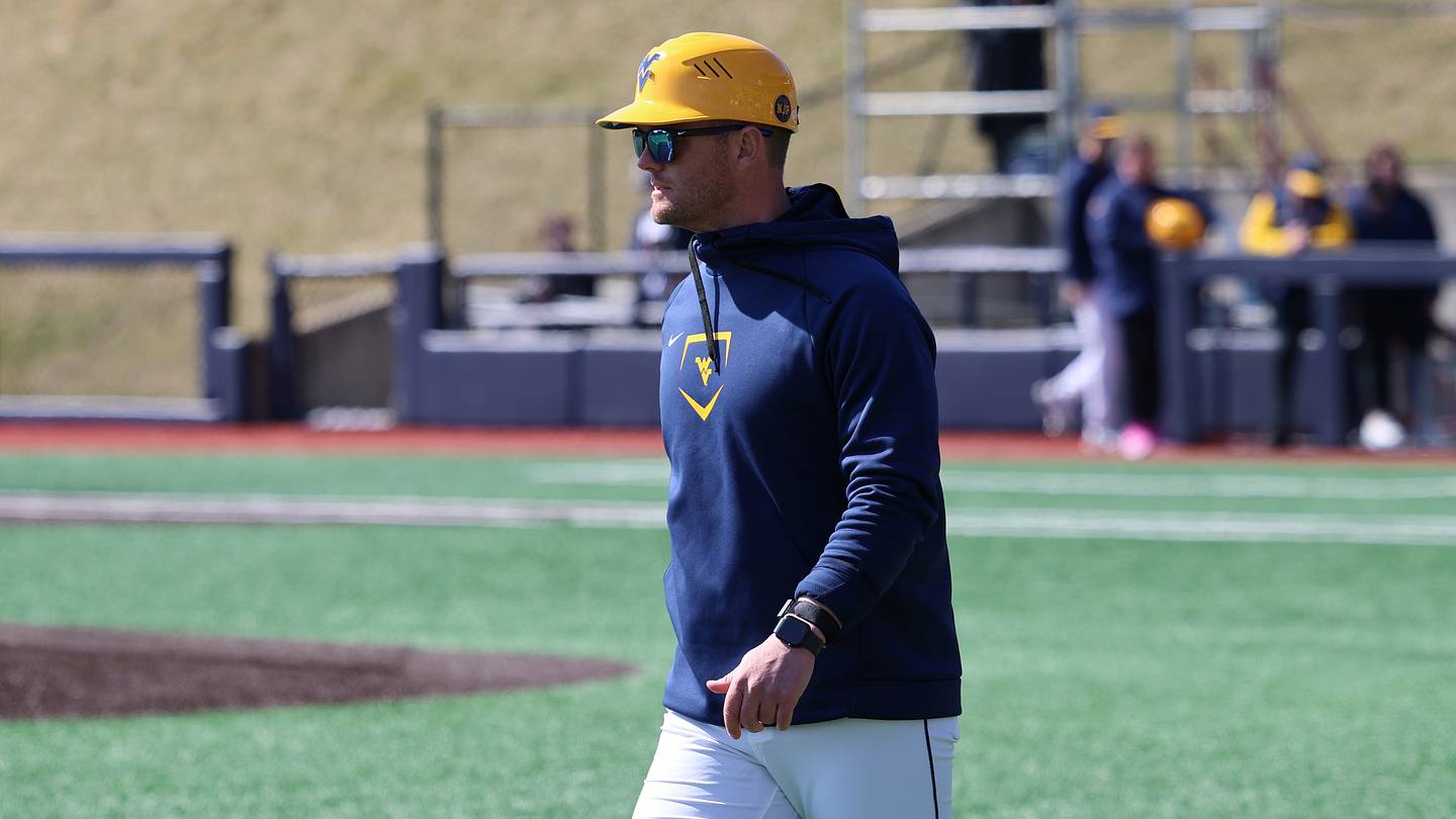 Steve Sabins Makes Decision on Tonight's Starting Pitcher for Kansas State Matchup