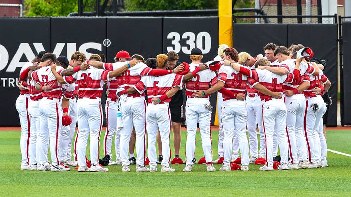 Louisville baseball players vs. Miami in game two of the 2025 Louisville Super Regional.