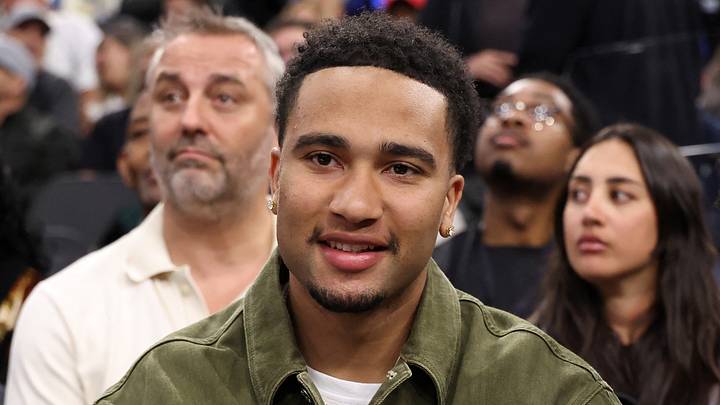 Feb 26, 2026; Inglewood, California, USA; C.J. Stroud (left) and Bryce Young (right) attend an NBA game between the Los Angeles Clippers and the Minnesota Timberwolves at Intuit Dome. Mandatory Credit: Kiyoshi Mio-Imagn Images Feb 26, 2026; Inglewood, California, USA; C.J. Stroud (left) and Bryce Young (right) attend an NBA game between the Los Angeles Clippers and the Minnesota Timberwolves at Intuit Dome. Mandatory Credit: Kiyoshi Mio-Imagn Images