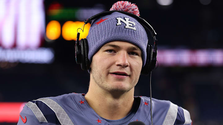 New York Jets v New England Patriots