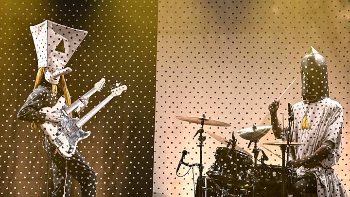 Angine de Poitrine on the The Tonight Show Starring Jimmy Fallon