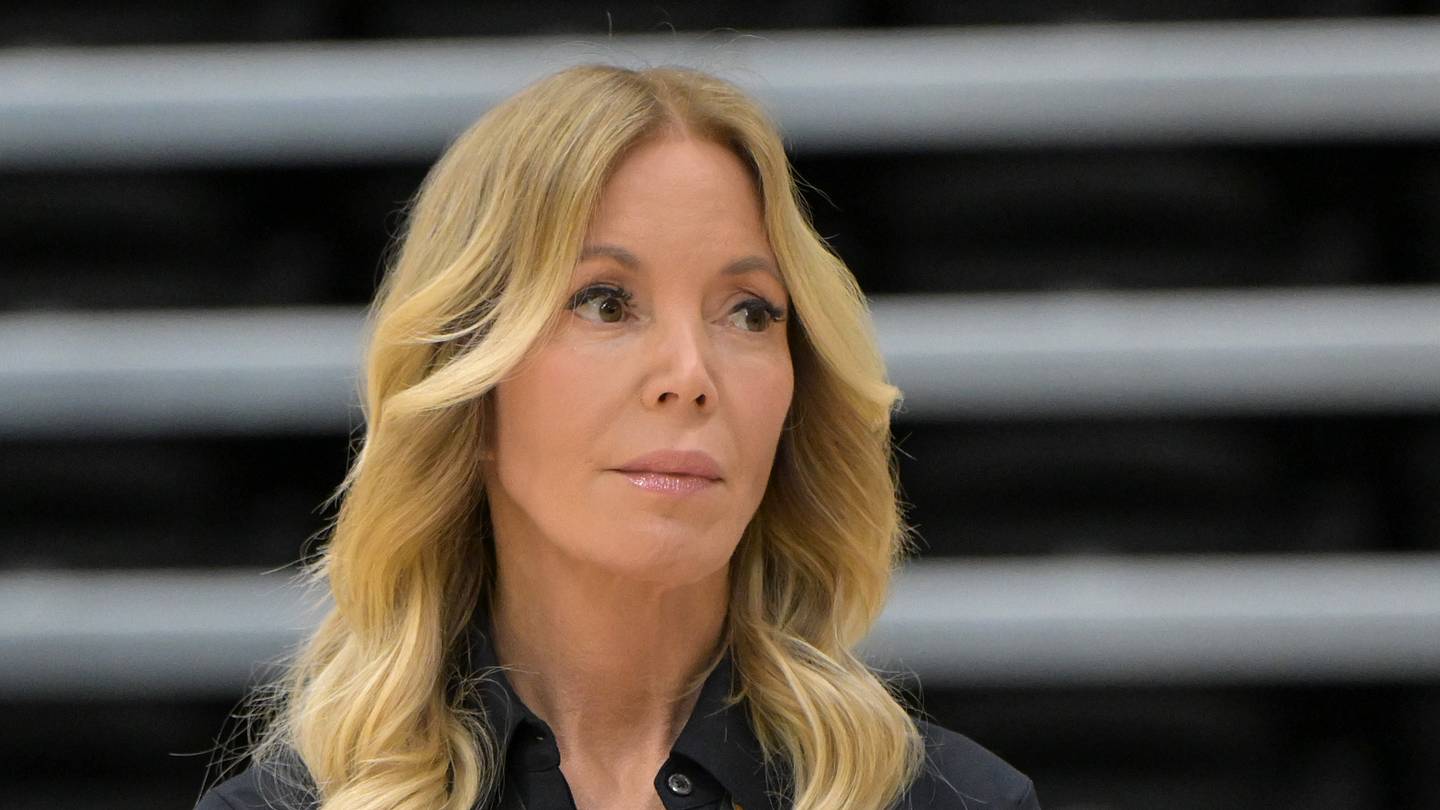 The Jeanie Buss Conundrum: Will She Face a Similar Fate to Mark Cuban with the Mavericks?