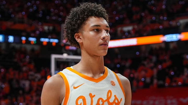 Tennessee forward Nate Ament (10) walks off the court after losing a NCAA basketball game between Tennessee and Alabama at Thompson-Boling Arena at Food City Center in Knoxville, Tenn., on Feb. 28, 2026.