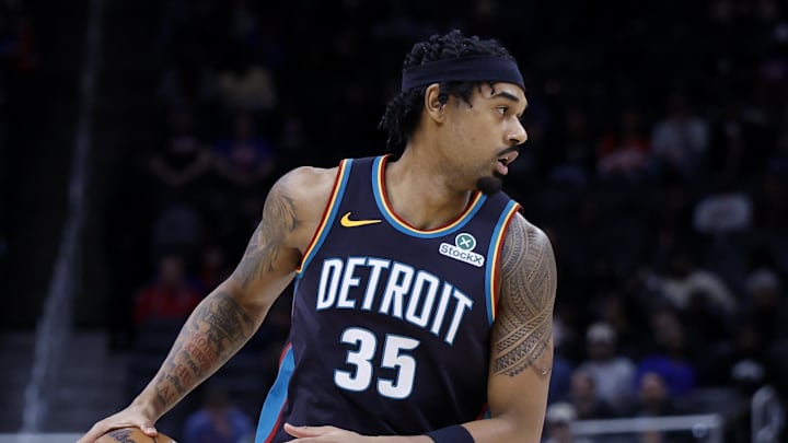 Mar 26, 2026; Detroit, Michigan, USA; Detroit Pistons forward Tolu Smith (35) dribbles in the second half against the New Orleans Pelicans at Little Caesars Arena. Mandatory Credit: Rick Osentoski-Imagn Images Mar 26, 2026; Detroit, Michigan, USA; Detroit Pistons forward Tolu Smith (35) dribbles in the second half against the New Orleans Pelicans at Little Caesars Arena. Mandatory Credit: Rick Osentoski-Imagn Images