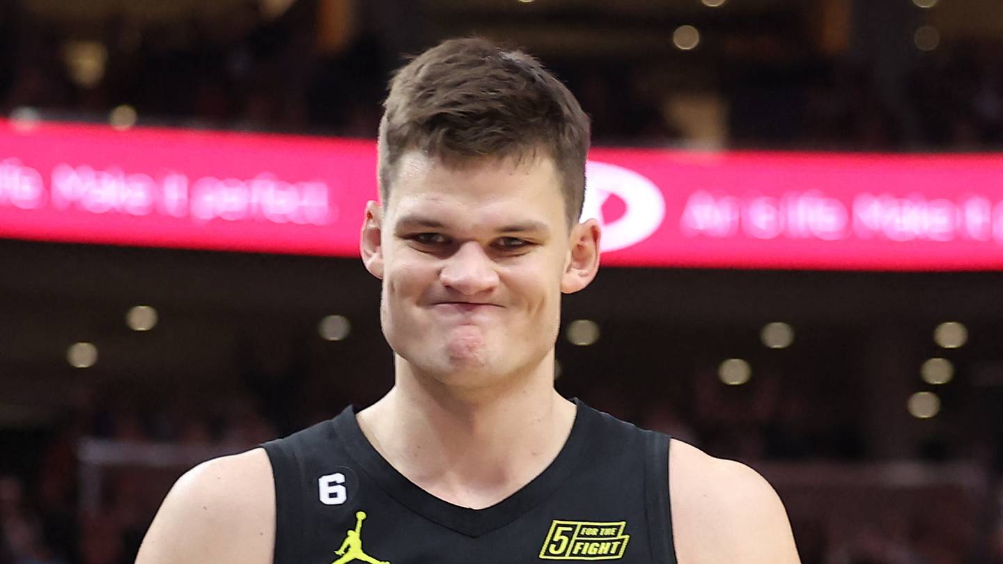 Lakers already admitting Walker Kessler mistake after signing Warriors champion